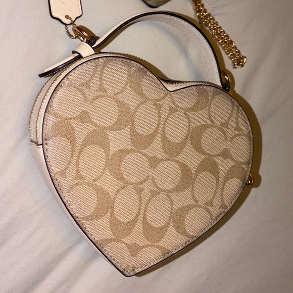 Coach Heart Bag and Wallet - Picture 4 of 12